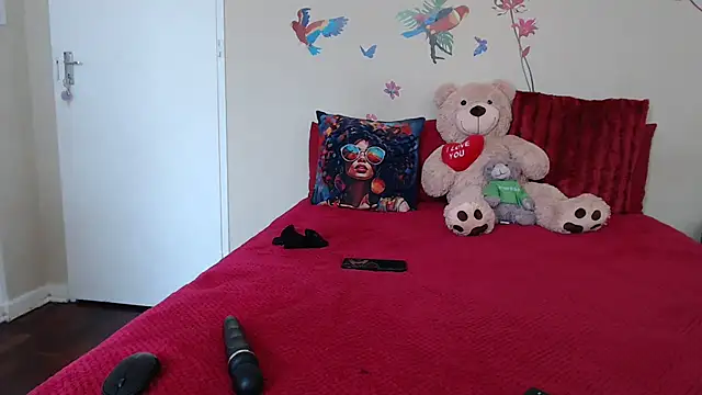 Snapshot of Blacktittiex02 chatting on 02.13.25 Blacktittiex02 online show from 02.13.25