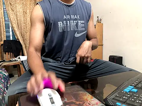 Snapshot of Zeuhorny chatting on 12.03.24 Zeuhorny online show from 12.03.24