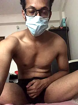 Snapshot of Zeuhorny chatting on 09.24.25 Zeuhorny online show from 09.24.25