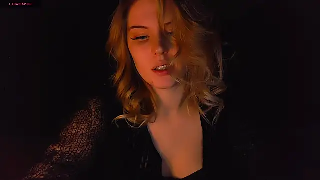 VoluptuousDreams online show from 02.16.25