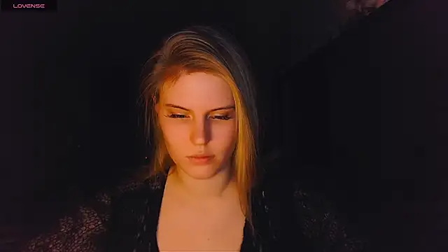 VoluptuousDreams online show from 02.27.25