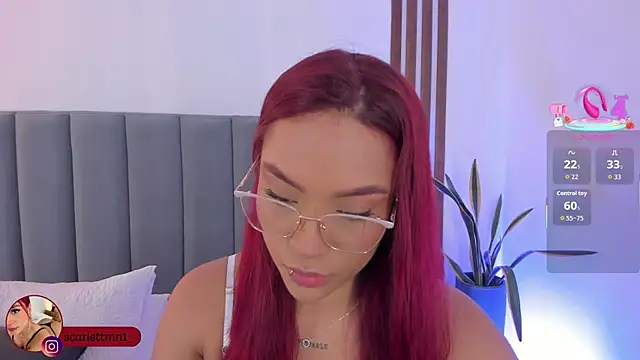 Scarlett Morgan  online show from 11.25.25