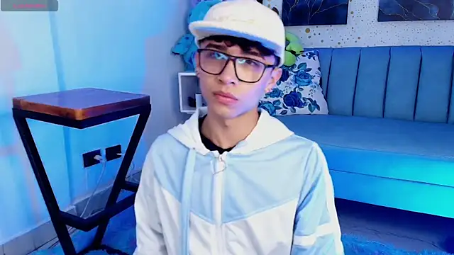 Niico Cruz online show from 03.08.25