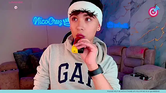 Niico Cruz online show from 03.09.26