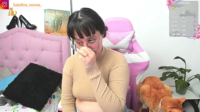 Snapshot of Katalina_novoa chatting on 05.22.26 Katalina novoa online show from 05.22.26