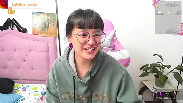 Snapshot of Katalina_novoa chatting on 05.28.26 Katalina novoa online show from 05.28.26