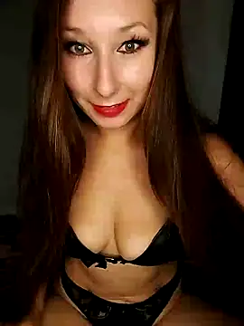 Snapshot of Marye_sony chatting on 01.26.25 Marye sony online show from 01.26.25