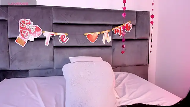 MarilynSmIith online show from 02.26.25