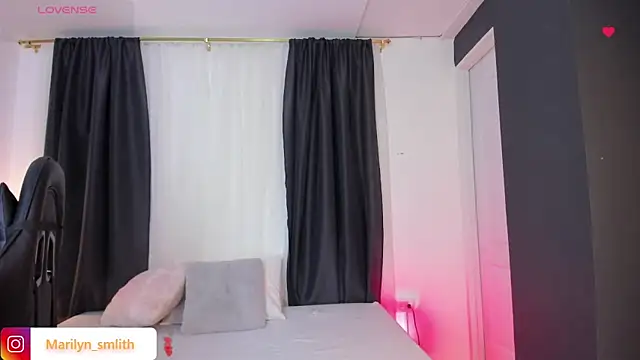 MarilynSmIith online show from 09.09.25