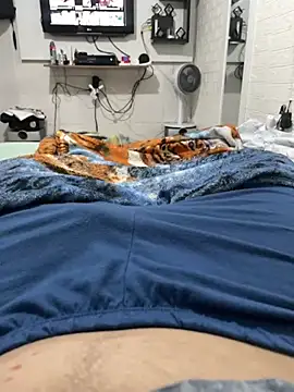 Snapshot of kaua_zinho chatting on 03.15.25 kaua zinho online show from 03.15.25