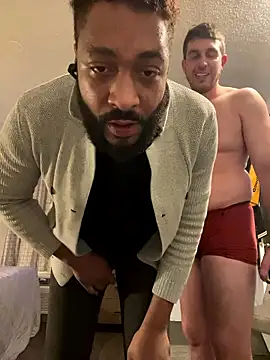 Snapshot of TheOnlyTwinTowers chatting on 01.19.26 TheOnlyTwinTowers online show from 01.19.26