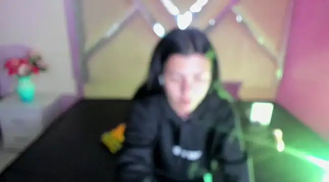 IsisRouse online show from 03.06.25