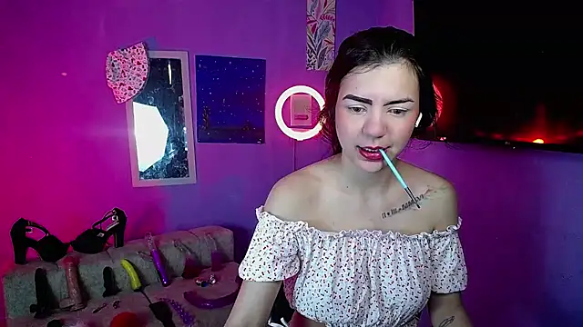 IsisRouse online show from 09.16.25