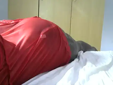 Snapshot of Boottie_lious chatting on 02.10.25 Boottie lious online show from 02.10.25