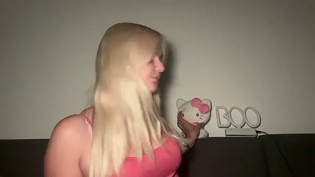 Allylove03 online show from 06.04.26