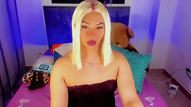 Zakura hot1 online show from 11.29.25