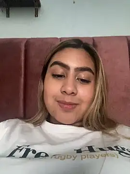 Miabonnett  online show from 02.03.25