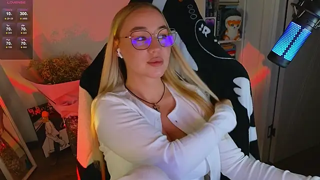 Emili1- online show from 09.20.25