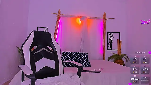  RedMoon online show from 12.23.24