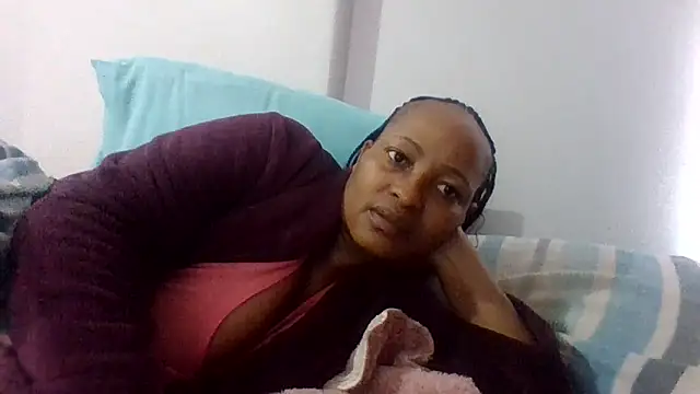 Snapshot of BabeAssXX chatting on 09.28.25 BabeAssXX online show from 09.28.25