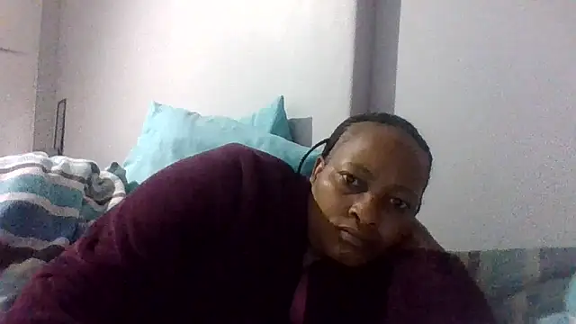 Snapshot of BabeAssXX chatting on 10.18.25 BabeAssXX online show from 10.18.25