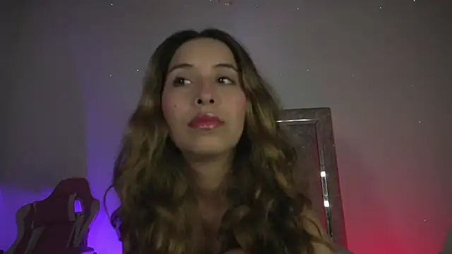little-Emma online show from 05.25.26