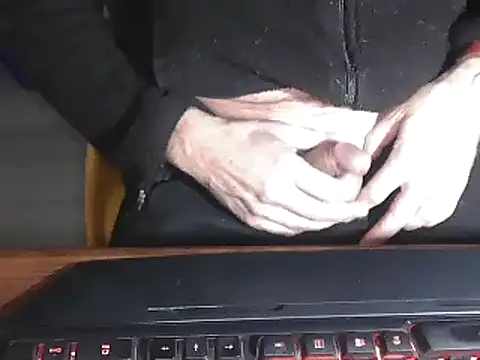 Adri gard online show from 01.04.25