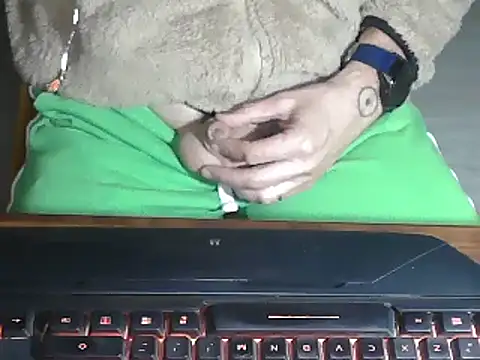 Adri gard online show from 03.16.25