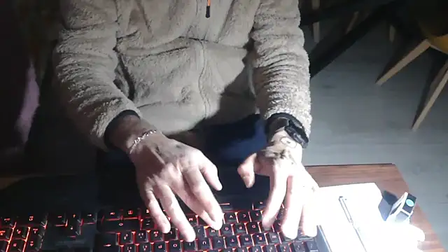 Adri gard online show from 04.05.26