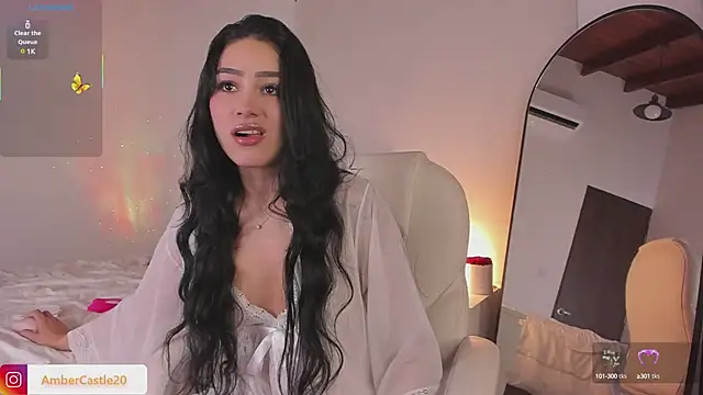 Snapshot of Amber-9 chatting on 02.13.25 Amber-9 online show from 02.13.25