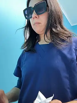 Reinacatchile online show from 02.14.26