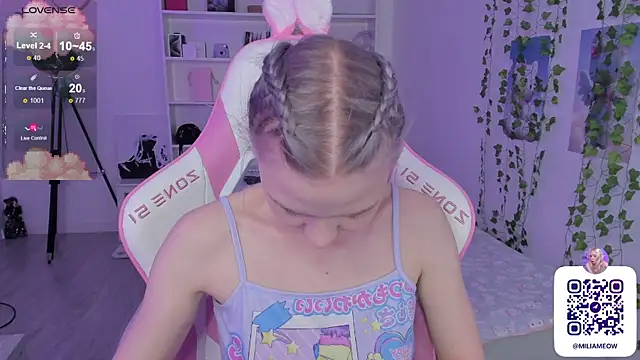 Milia Parker online show from 12.10.24