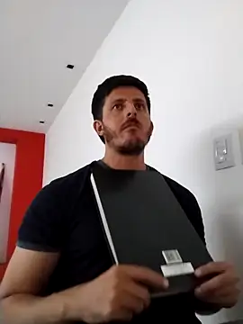 Snapshot of Jota_show chatting on 03.15.25 Jota show online show from 03.15.25