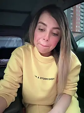 Alirawrz online show from 03.04.25