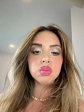 Alirawrz online show from 03.04.26