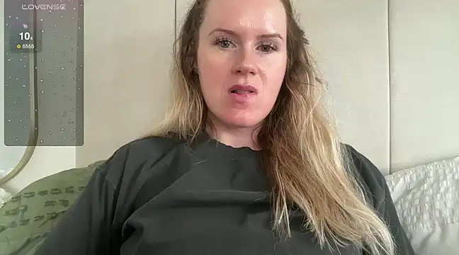 redheadrosie69 online show from 03.13.25