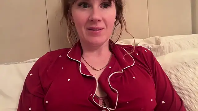 redheadrosie69 online show from 11.17.25