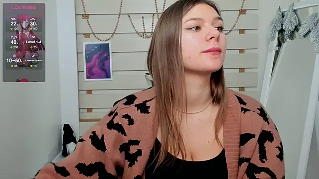 Josephine Kiss online show from 01.10.25