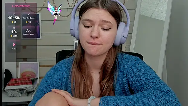 Josephine Kiss online show from 03.15.25