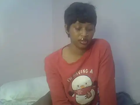 Snapshot of Sweet_Vinkah chatting on 10.06.25 Sweet Vinkah online show from 10.06.25