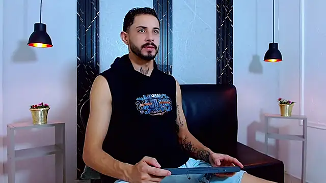 Erick Wall online show from 07.18.26