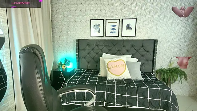 sussy  stone online show from 12.30.24