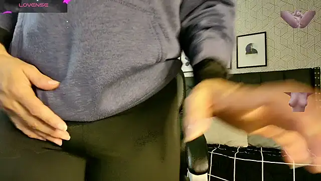 sussy  stone online show from 01.03.25