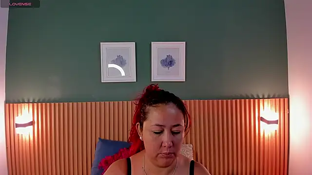  anavictoria  online show from 03.07.25