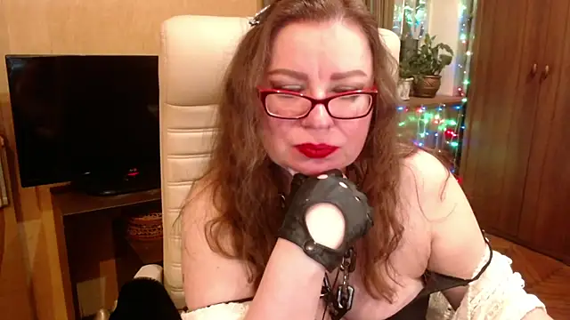 Miss Tress online show from 03.15.25