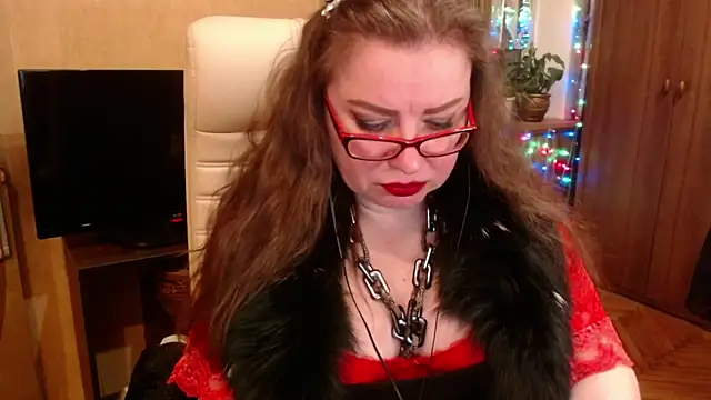 Miss Tress online show from 03.16.25