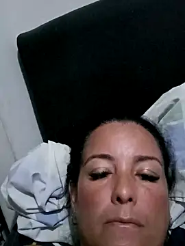 Snapshot of Pedro-Caro chatting on 05.25.26 Pedro-Caro online show from 05.25.26