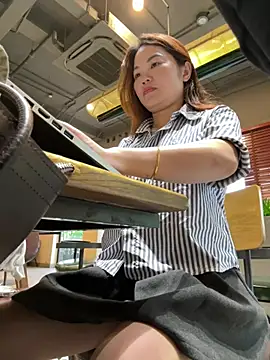 Emily 9xx online show from 04.22.26