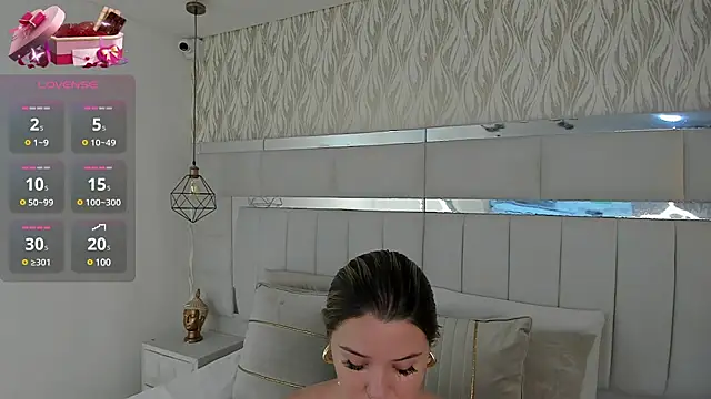 Snapshot of 1m_dalhia chatting on 02.18.25 1m dalhia online show from 02.18.25