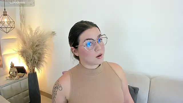1m dalhia online show from 05.11.26